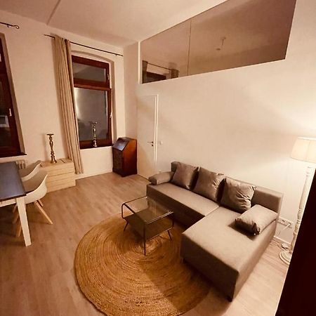 Retro Appartement Im Herzen Von Koeln Deutz Εξωτερικό φωτογραφία