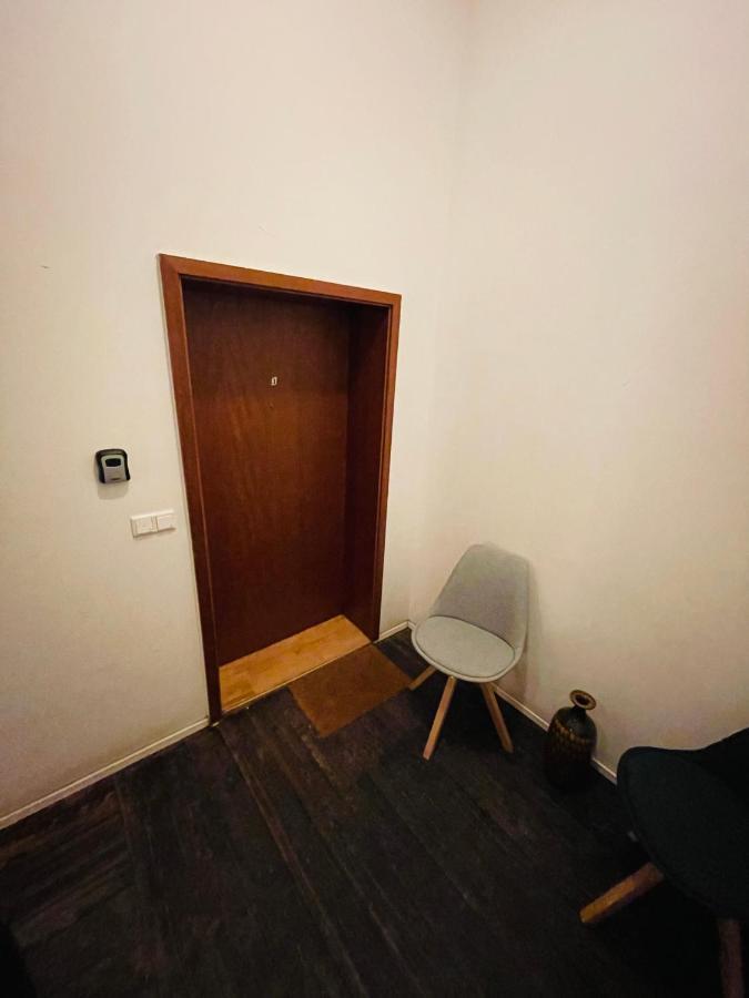 Retro Appartement Im Herzen Von Koeln Deutz Εξωτερικό φωτογραφία